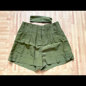 Theory short pants